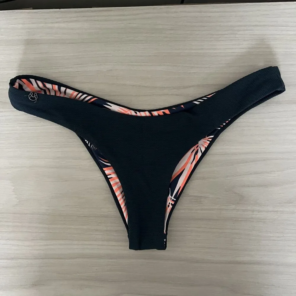 Maaji reversible bikini set - Picture 3 of 5